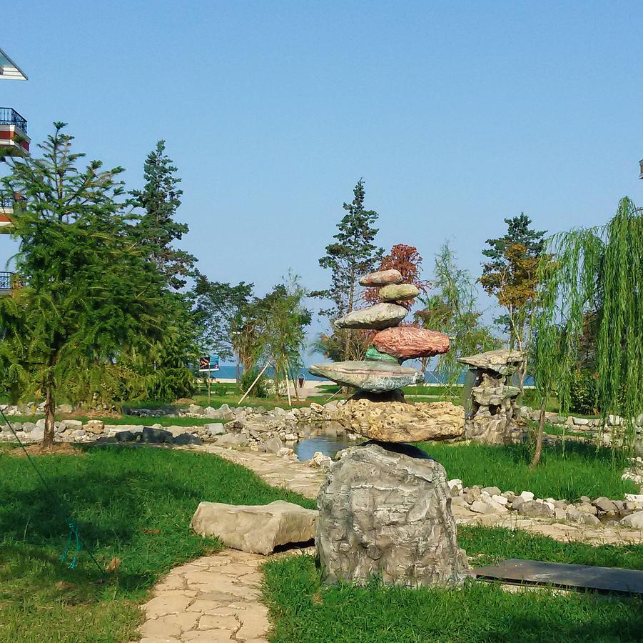Отель Оазис В Чакви Exterior photo
